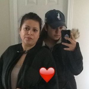 Meet your Posher, Shakira